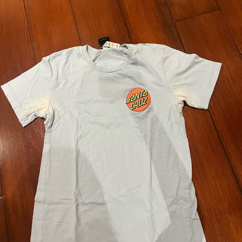 Santa Cruz graphic tee